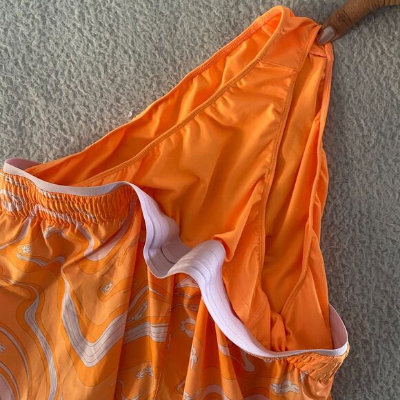 Fabletics Women's Breathe Mid Rise Run Shorts Orange Marble Size XL - Picture 6 of 8
